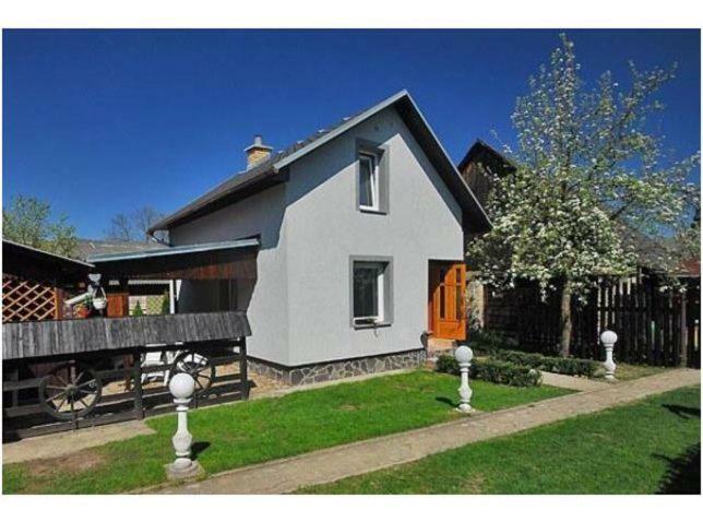 Privat Mrazik Villa Partizanska lupca Bagian luar foto